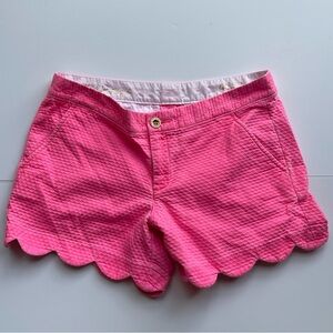 Lilly Pulitzer 4 The Buttercup Short Scalloped Neon Pink Cotton Textured Logo
